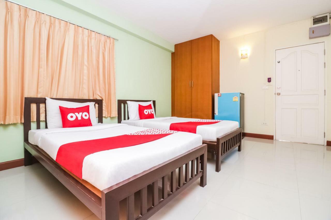 Oyo 237 Thitikorn Grandview Hotel Ban Pak Khlong Si Bagian luar foto