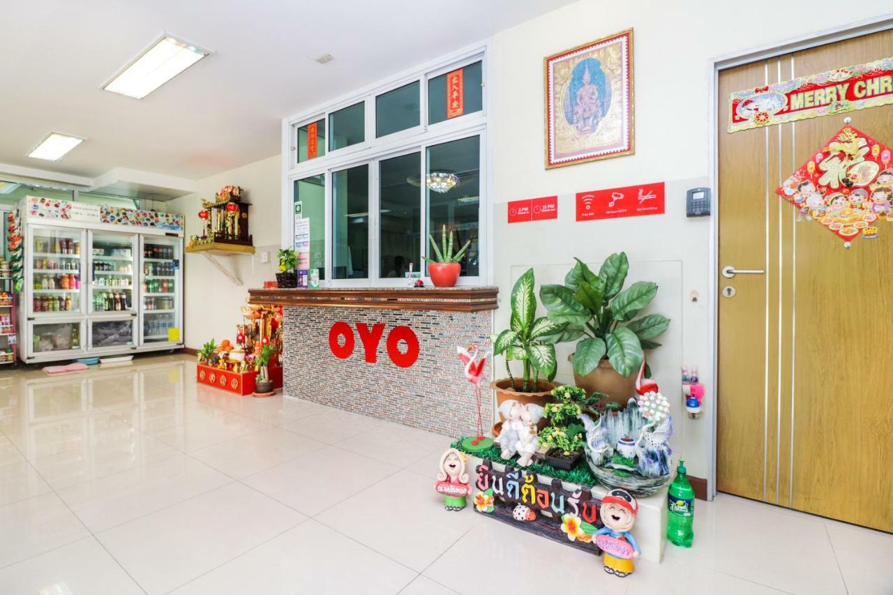 Oyo 237 Thitikorn Grandview Hotel Ban Pak Khlong Si Bagian luar foto